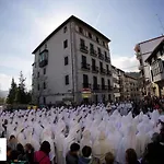 Akatz Mundaka